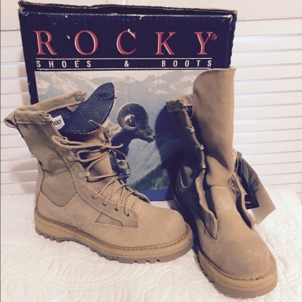 Rocky Tan Combat Boot